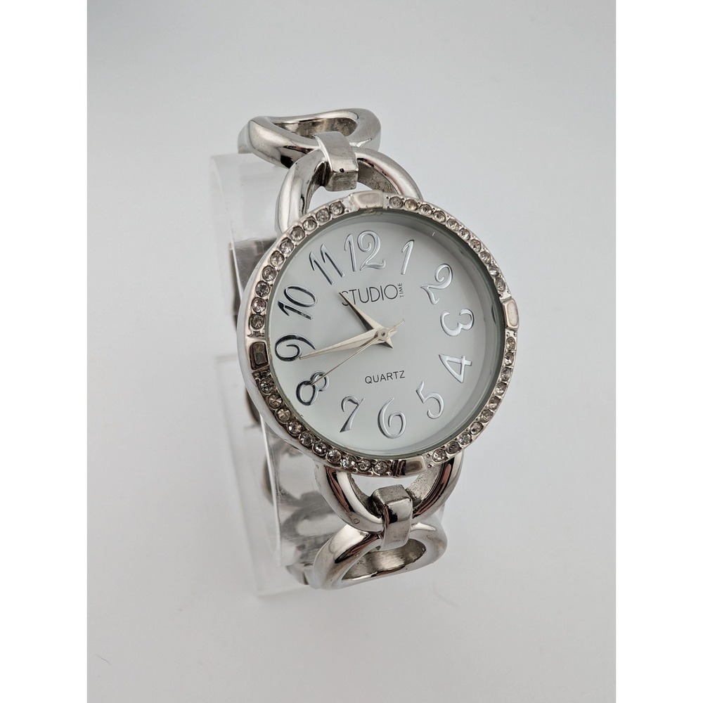 Studio Time Silver Women's Bangle‎ Band Watch 30mm Case Crystals- New Battery